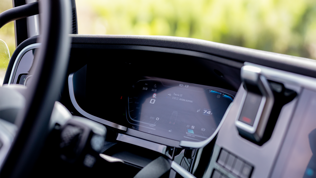 Innovazione nel trasporto flotta Gerace Trasporti Euro 6